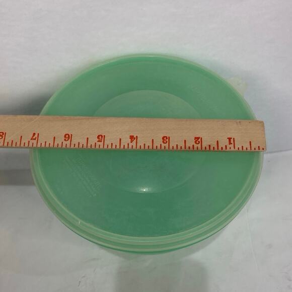 VINTAGE TUPPERWARE Crisp-It Lettuce Crisper Bowl 679-8 Lid 680-15 Jadeite Green - Picture 5 of 6